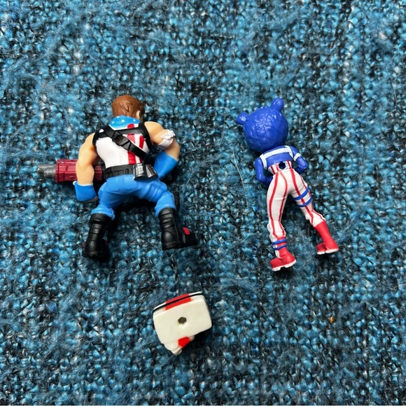 Fortnite Battle Royale Mini Action Figures Bundle - Picture 2 of 3